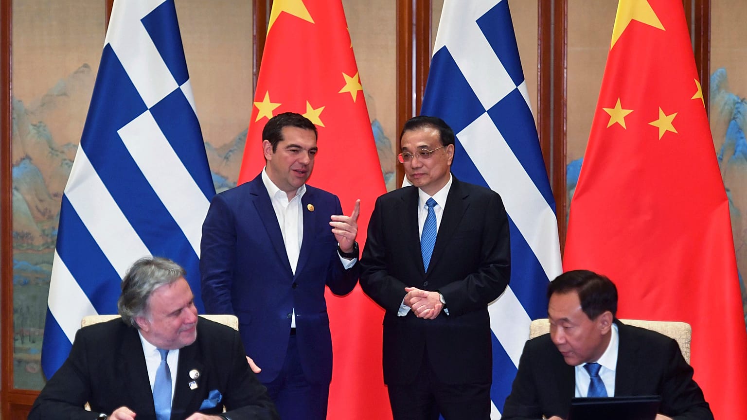 Α. Τσίπρας από την Κίνα: Η Ελλάδα γέφυρα και όχι σύνορο Δύσης - Ανατολής