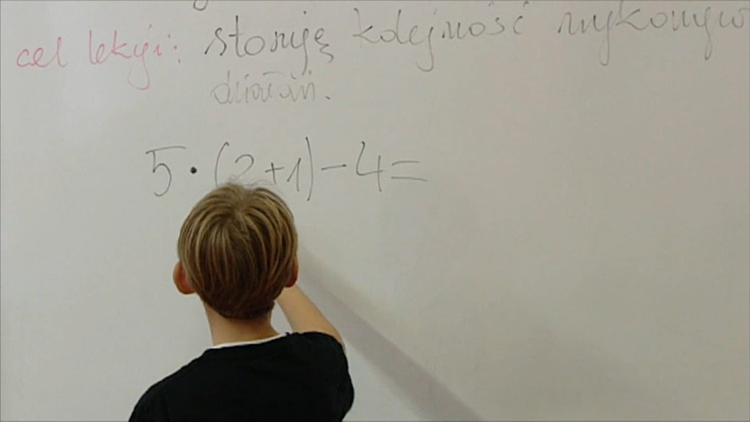 La Polonia torna in classe per gli esami di fine anno. Sospeso lo sciopero nazionale della scuola 