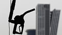 Türkiye, İran'dan petrol almaya devam etmek için ABD'yi iknaya çalışıyor 