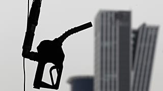 Türkiye, İran'dan petrol almaya devam etmek için ABD'yi iknaya çalışıyor 