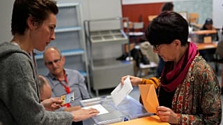 Spanish election: Far-right may share power after close contest