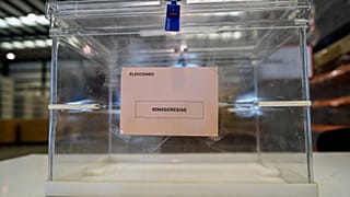 Día de reflexión electoral en España tras el cierre de campaña