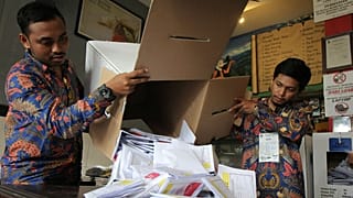 مرگ ۲۷۲ مأمور شمارش آراء انتخابات اندونزی بر اثر فشار کار
