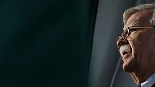واکنش جان بولتون به مصاحبه ظریف: ادعایی مضحک و تبلیغاتی است