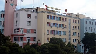 Σε κρίσιμη κατάσταση οκτάχρονο κορίτσι με σφαίρα στο κεφάλι