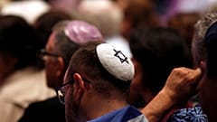 Schock nach tödlichem Angriff auf Synagoge: Augenzeugen berichten