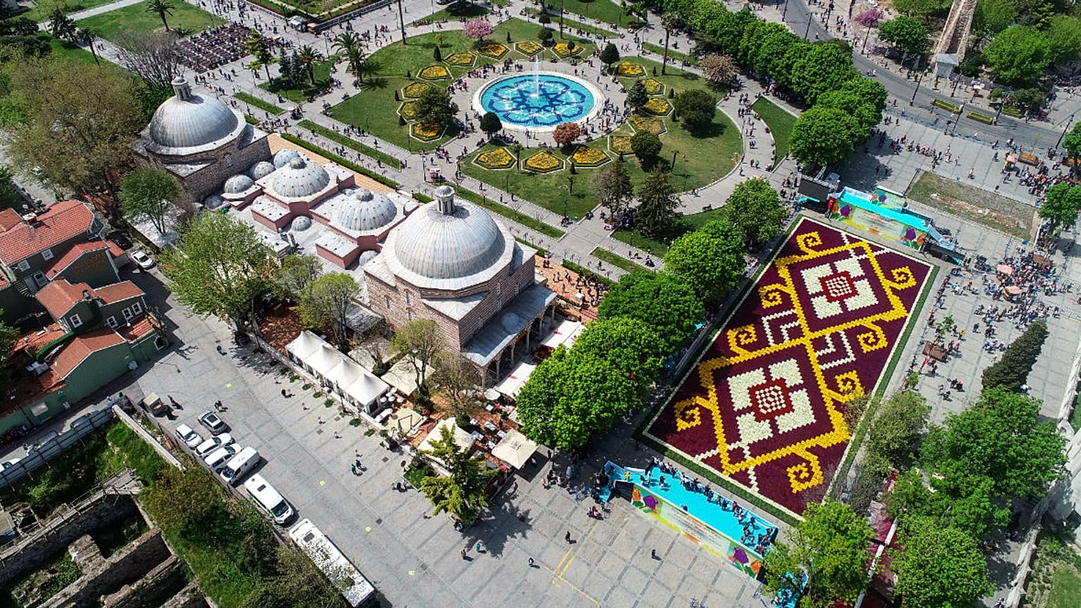 Türkiye'nin turizm gelirleri arttı, gurbetçiler yabancı turistlerden daha fazla harcıyor