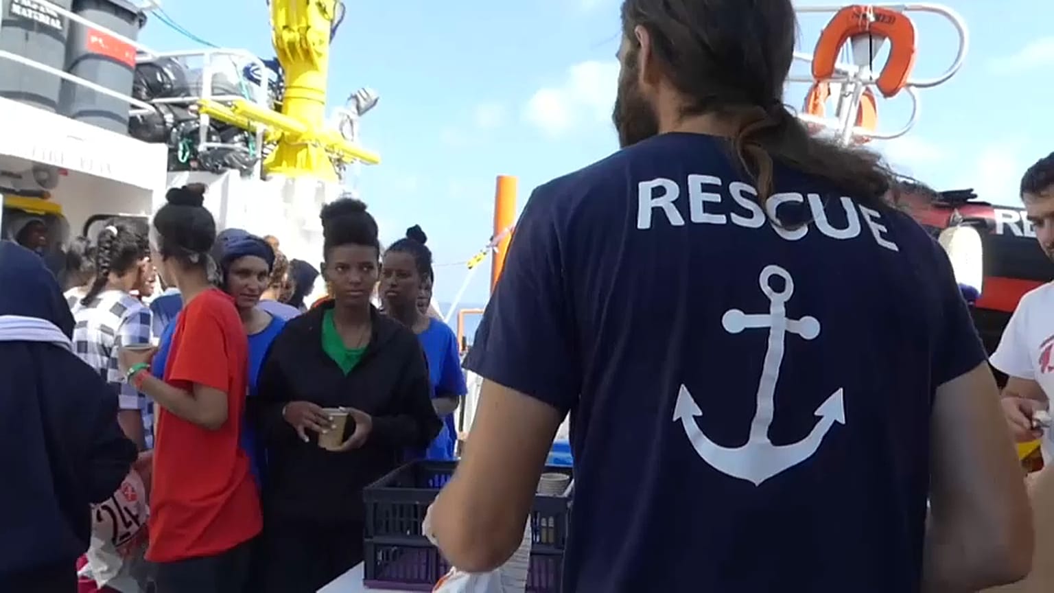 Migranti: Mediterranea querela Salvini per calunnia e diffamazione 