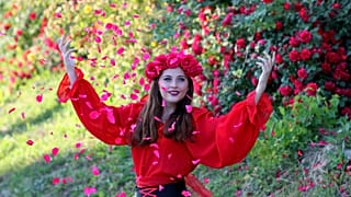 Τι συμβολίζει το μαγιάτικο στεφάνι