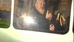 Börtönbüntetésre ítélték a WikiLeaks alapítóját