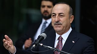 Çavuşoğlu: Petrol kaynaklarımızı çeşitlendirmek şu an için mümkün değil