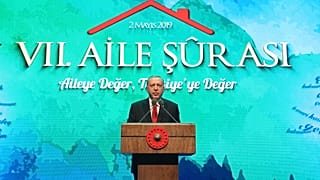 Erdoğan: Evlilik dışı ilişkilerin normal sayıldığı sancılı bir süreçten geçiyoruz