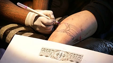 Tattoos made with ancestral techniques