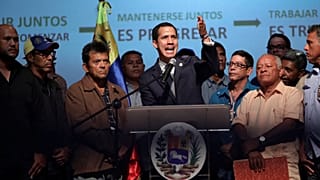 Venezuela crisis: Guaido defiant after failed coup attempt