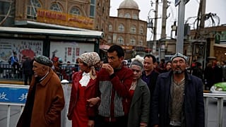 مجموعة من أقلية الويغور المسلمين في الصين