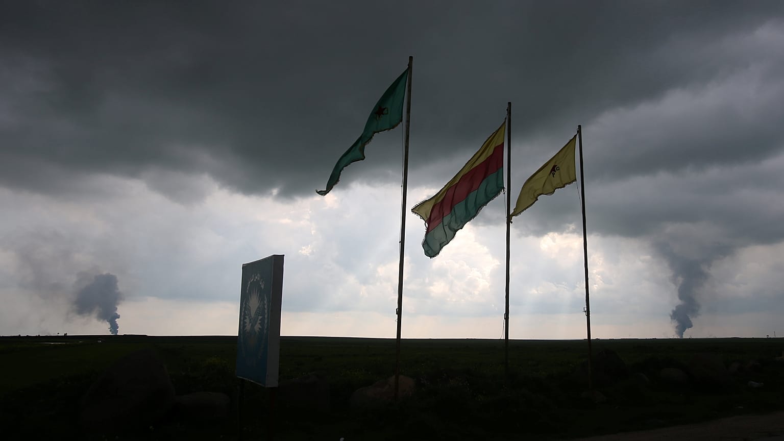 YPG bayrağı