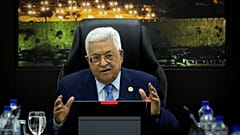 الرئيس الفلسطيني يجدد رفضه لخطة السلام الأمريكية