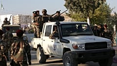 مقاتلين تابعين للحكومة السورية