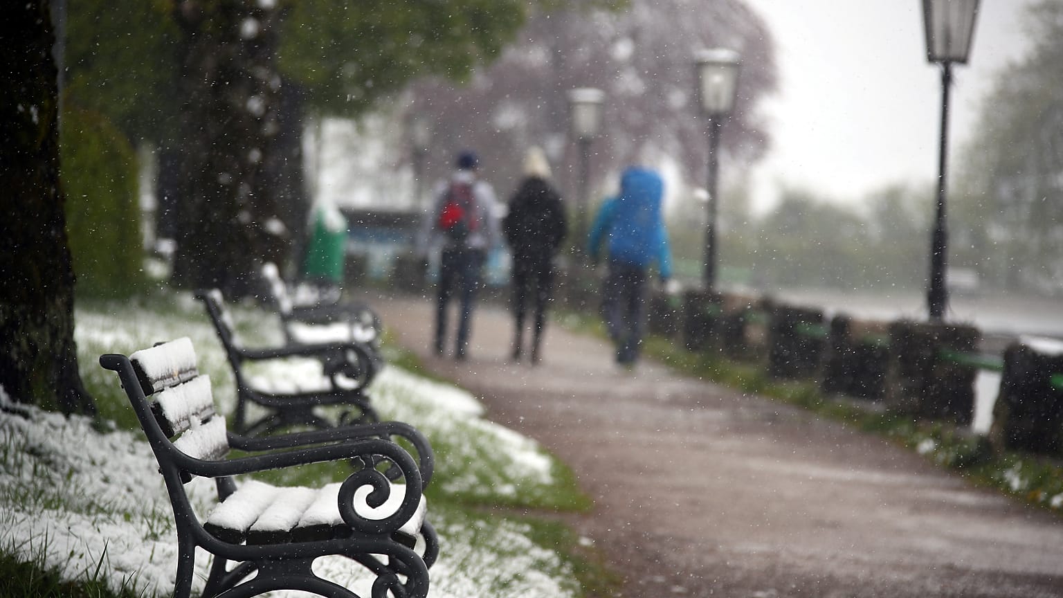 Neige et rafales de vent : l'hiver revient au mois de mai