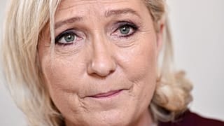 A francia szélsőjobb szövetkezne a Fidesszel