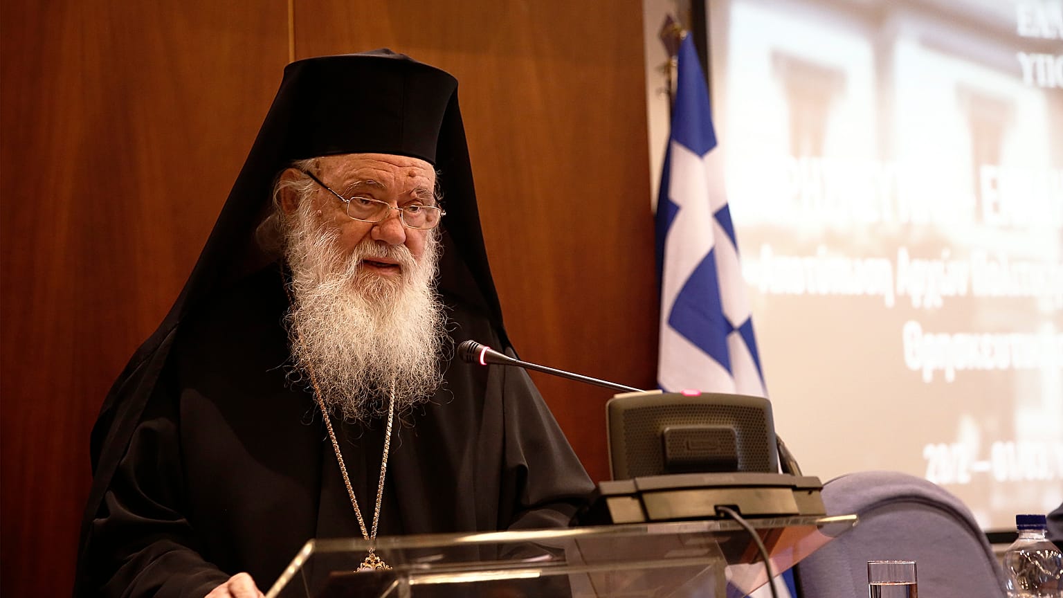 Αρχιεπίσκοπος Ιερώνυμος: Στο Νοσοκομείο Παίδων για την 8χρονη Αλεξία