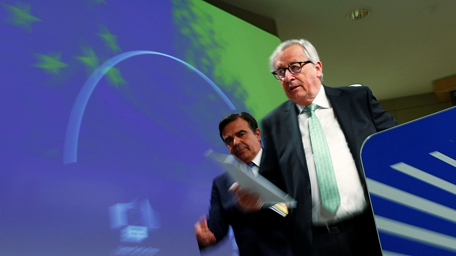 Euro Bölgesi ekonomik büyüme tahmini düşürüldü