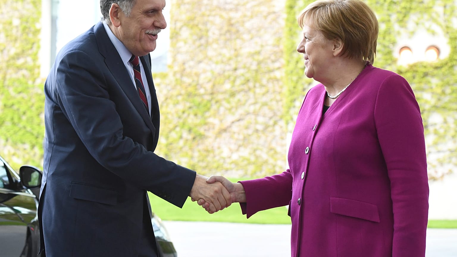 Libyens Regierung(en): al-Sarradsch zu Gast in Berlin