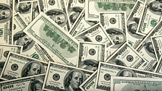 ادامه جهش قیمت ارز و سکه همزمان با کاهش تعهدات برجامی ایران