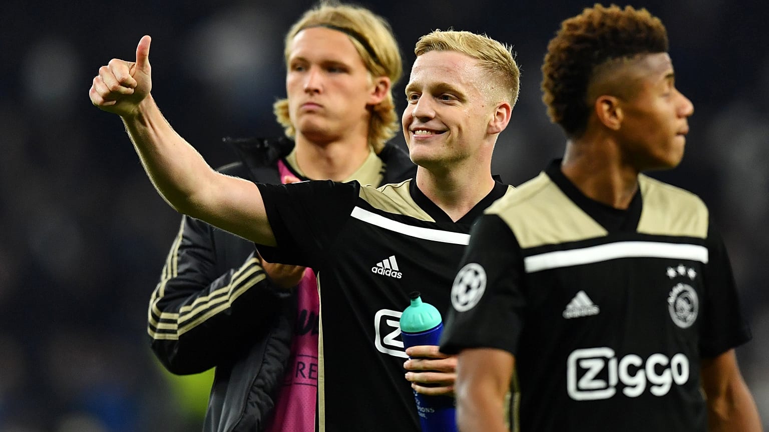 Şampiyonlar Ligi'nde Ajax 23 yıl aradan sonra finalin eşiğinde