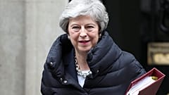 Brexit: Theresa May e le metafore calcistiche