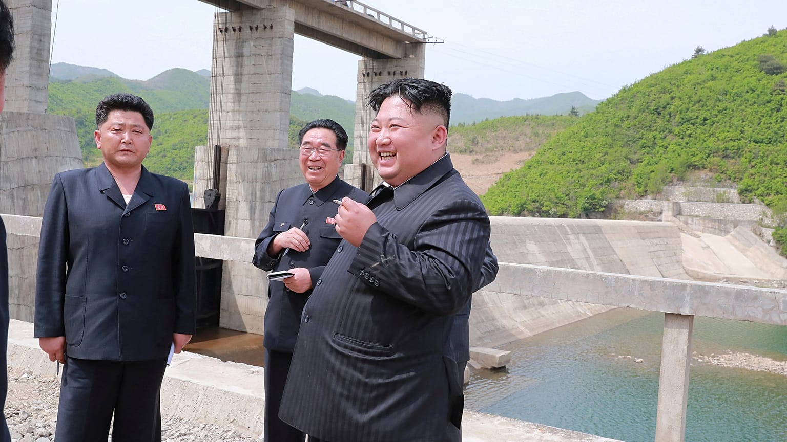Corea del Norte lanza nuevos proyectiles