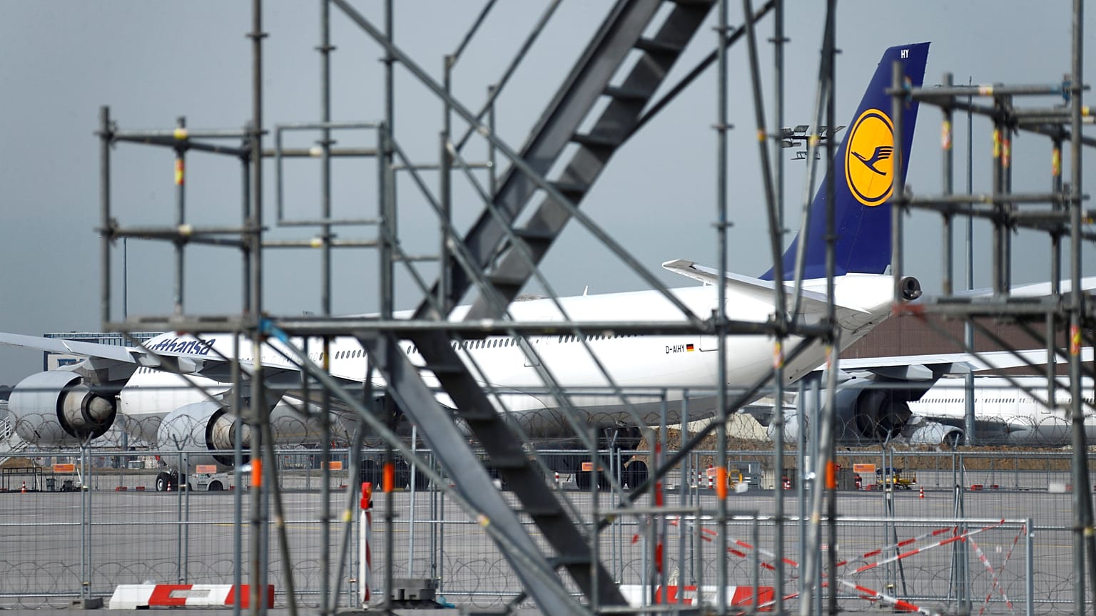 Wer steckt hinter der 1,5 Meter Drohne am Flughafen Frankfurt?