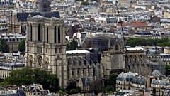 Un mois après l'incendie de Notre-Dame de Paris, l'enquête au point mort