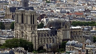 Un mois après l'incendie de Notre-Dame de Paris, l'enquête au point mort