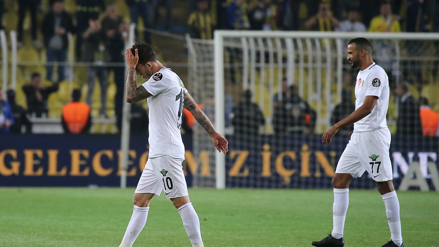 Ziraat Türkiye Kupası ve Süper Kupa şampiyonu Akhisarspor küme düştü