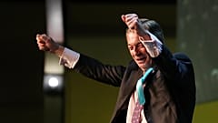 "Партия брексита" опережает тори