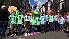 Bruxelas e Londres marcham pelo clima