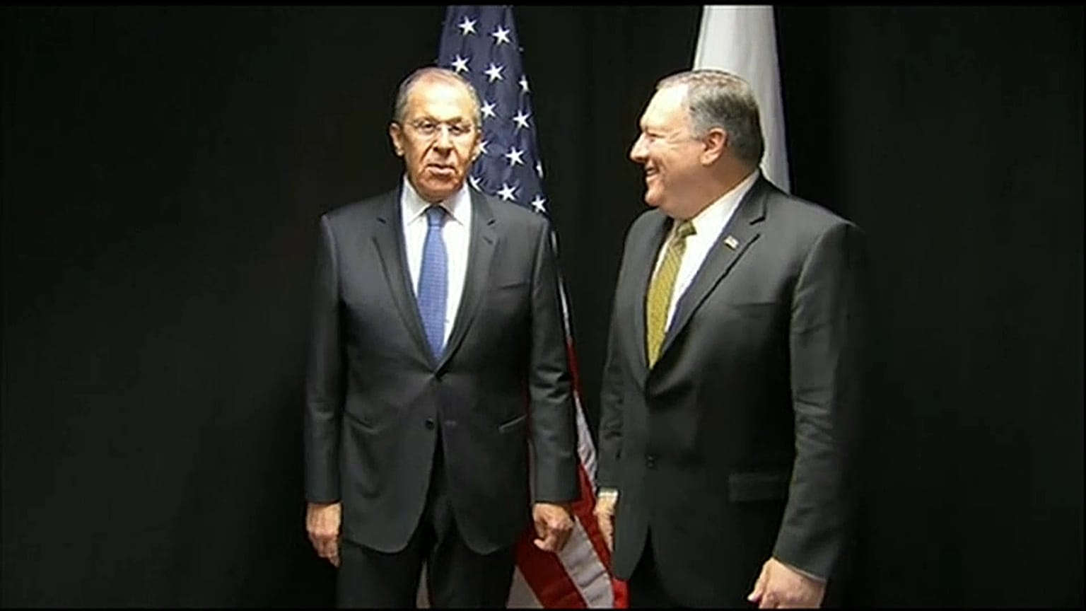 Nehéz egyensúlyozásba kezd Pompeo