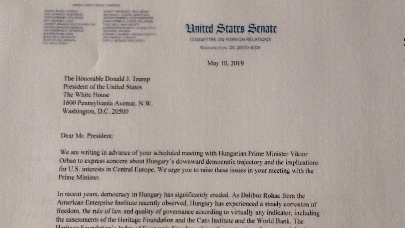 Orbán számonkérését várja Trumptól négy szenátor