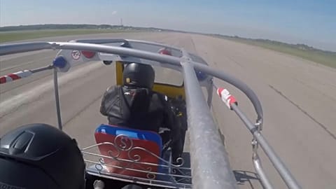 UK: Vehicle breaks world Tuk Tuk speed record