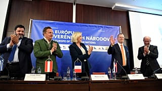 Φ. Κρανιδιώτης και Μαρί Λεπέν μαζί στη Σλοβακία