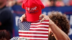 Трамп снова угрожает Пекину