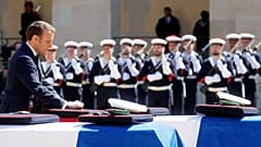 France : hommage national aux deux soldats tués au Burkina Faso