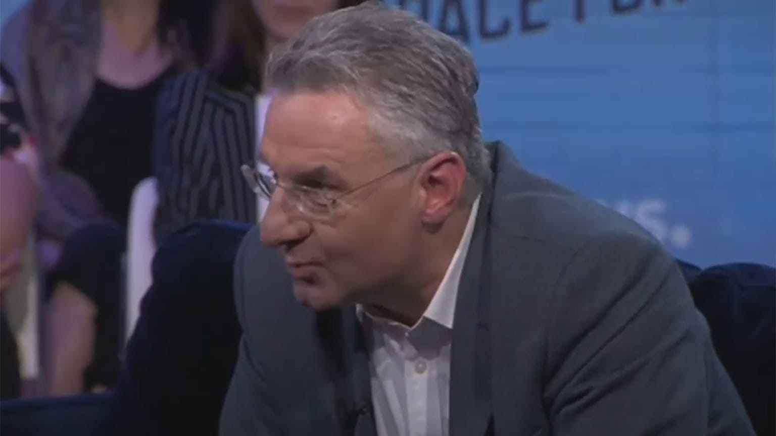 Γιαν Ζάραντιλ: «Το λάθος της ΕΕ είναι ότι επέτρεψε το Brexit» 