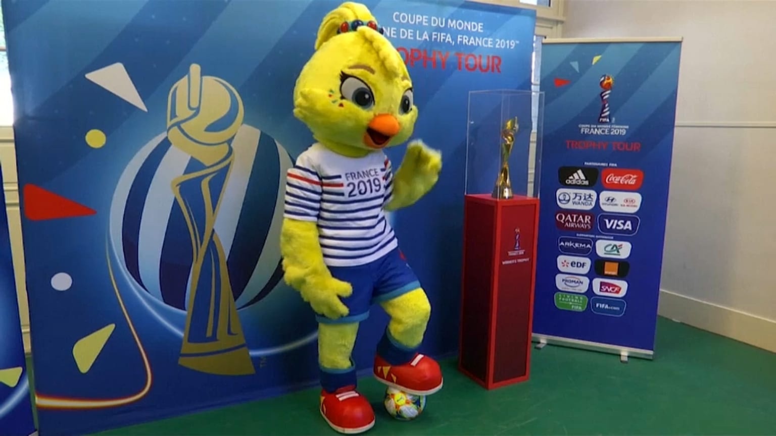 Coupe du monde féminine : Ramenez la coupe à la maison !