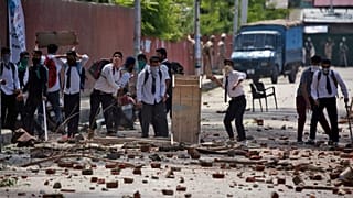 Keşmir'de protestolar
