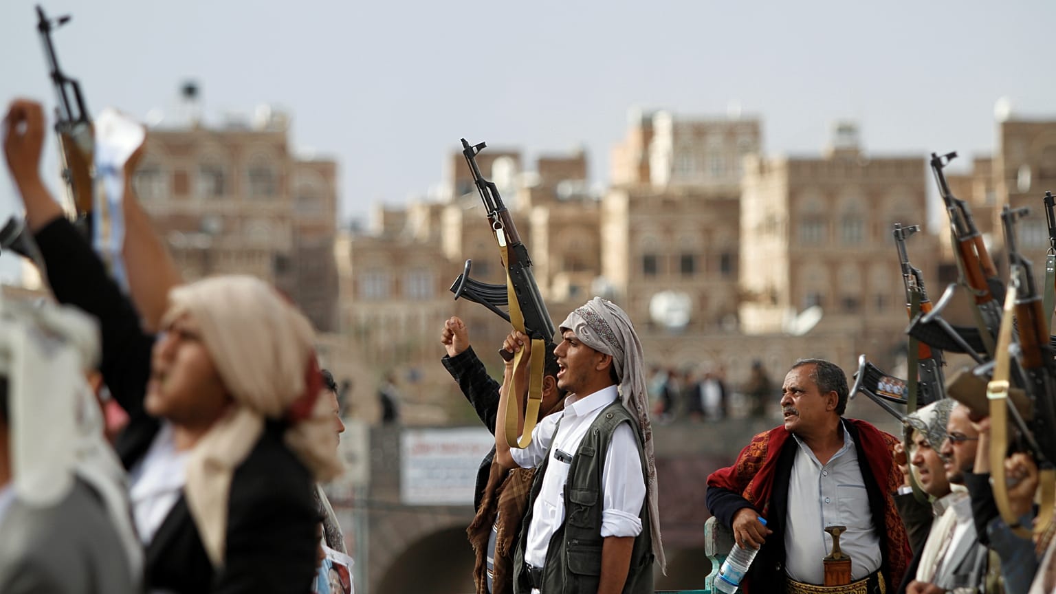 قوات تدعمها السعودية تقتل 97 حوثيا في هجوم بمحافظة الضالع اليمنية
