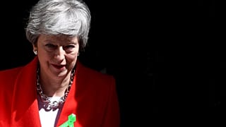 Theresa May esce da Downing Street, 15/05/2019 REUTERS/Hannah Mckay