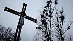 Poland raises prison time for child sex after priest abuse film 'Tell No One' goes viral