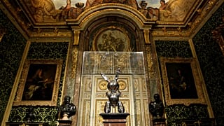 Jeff Koons avait exposé "The Rabbit" au château de Versailles